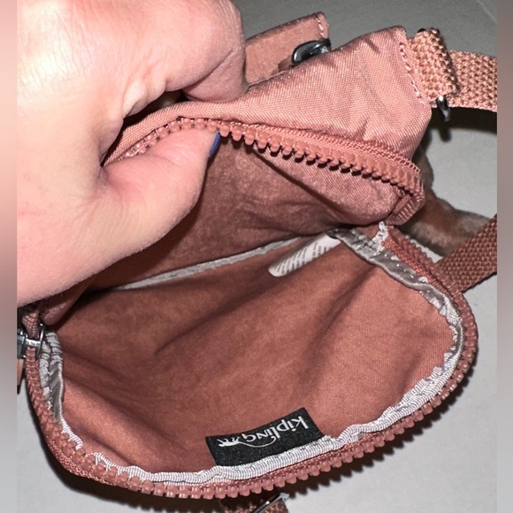 Kipling mini crossbody - Picture 8 of 10